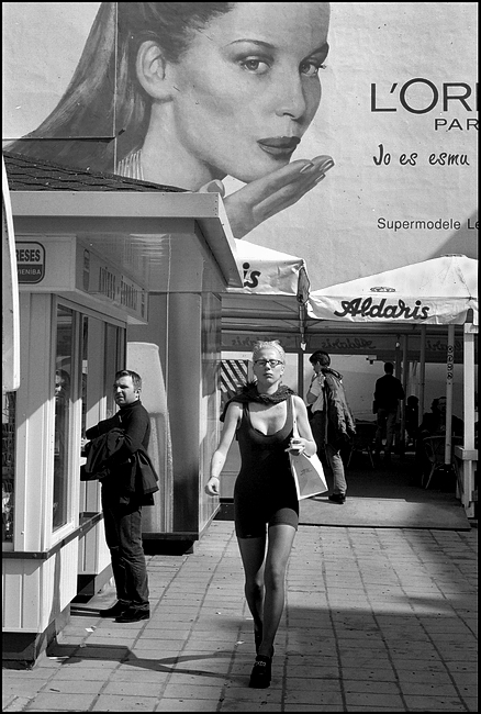 Владимир Тюрин. Лёгкий ветерок 2001 год Владимир Тюрин. Лёгкий ветерок 2001 год