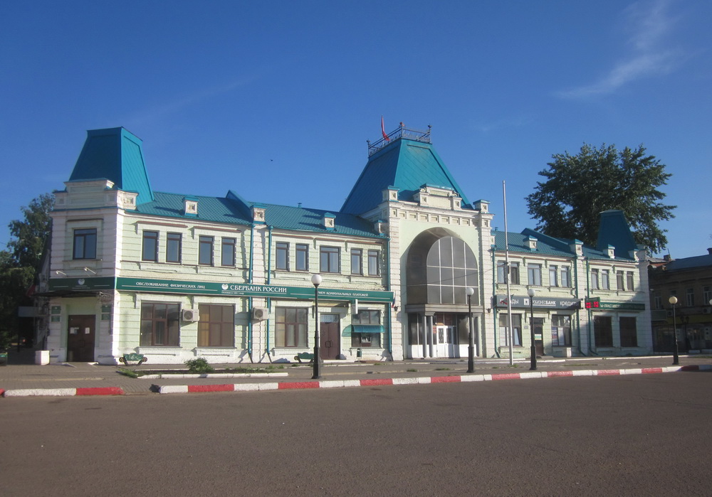 Валентина Солдатова. "Чистополь глазами поэтов" Здание Гостиного двора, фото Валентины Солдатовой Валентина Солдатова. "Чистополь глазами поэтов" Здание Гостиного двора, фото Валентины Солдатовой