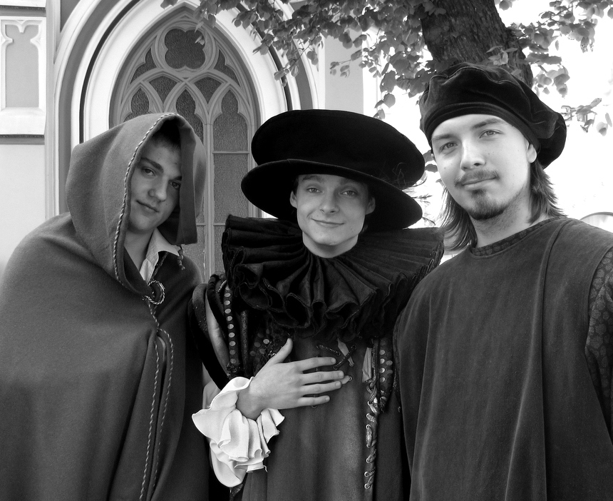 Владимир Тюрин. Трое из средневековья 2012 год Владимир Тюрин. Трое из средневековья 2012 год