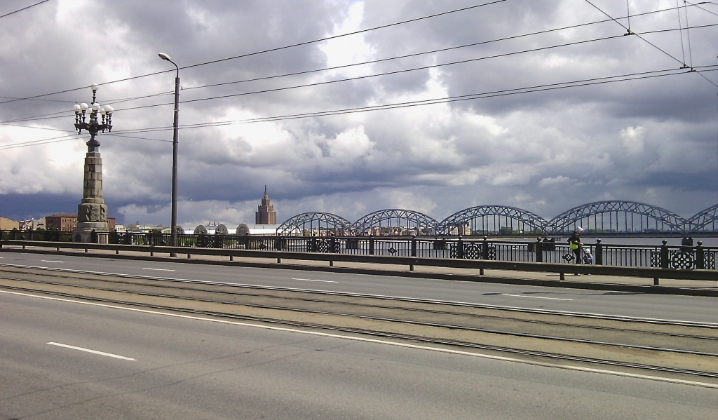евгений орлов. Рига, Каменный мост, 24 июня 2014 года.