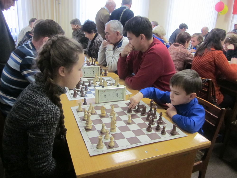 Валентина Солдатова. "Ход конём..." Валентина Солдатова. "Ход конём..."